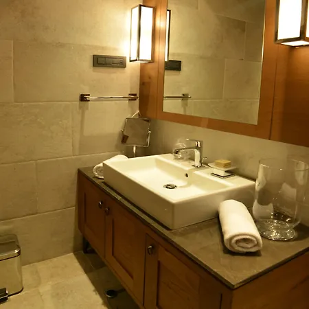 Grey Family Kopaonik