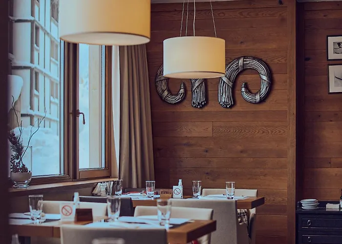 Grey Family Hotel 4*